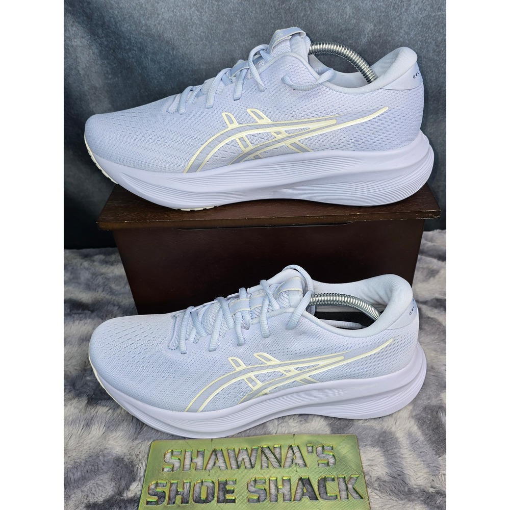 NWOT ASICS Gel-Excite 11 Running Shoes Light Blue White Women Size 12 1012B861